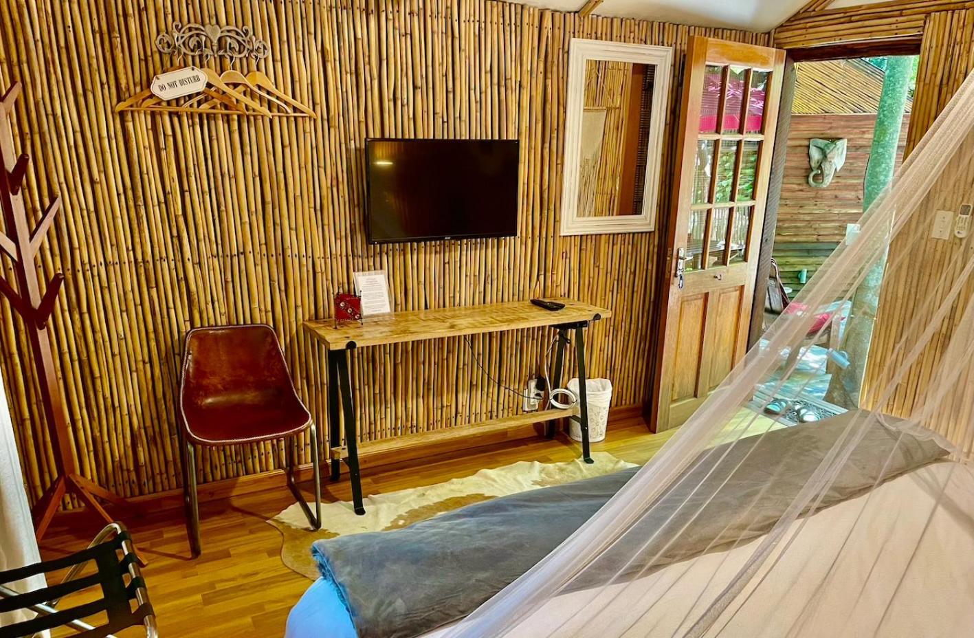 Iris Retreat & Island Day Spa Hartbeespoort Ngoại thất bức ảnh