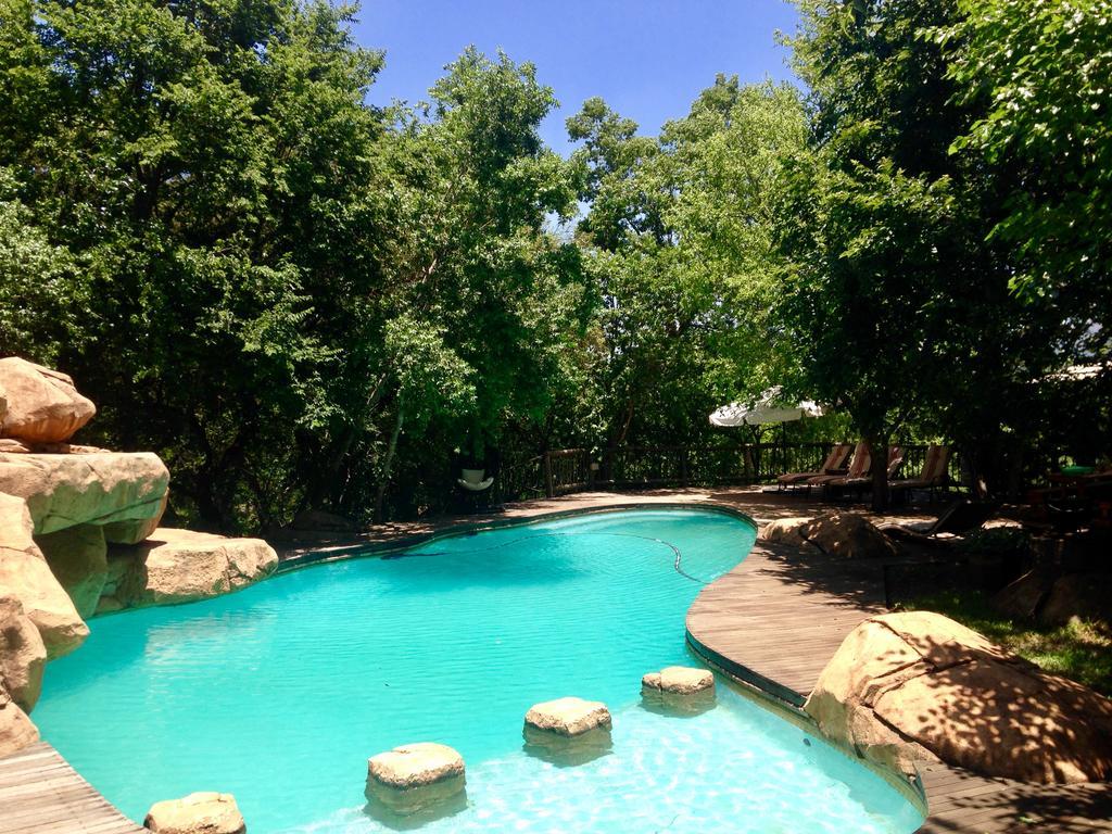 Iris Retreat & Island Day Spa Hartbeespoort Ngoại thất bức ảnh